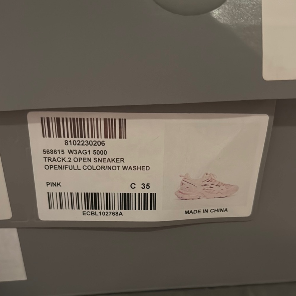 Balenciaga Women's Pink Sneakers - Picture 2 of 5